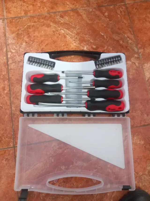 Estuche Destornilladores Tuman 7 Piezas + 30 Punta