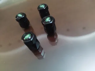 4 Tappi Valvole Land Rover Neri