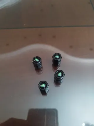 4 Tappi Valvole Land Rover Neri