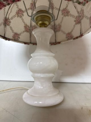 Lámpara de mesa vintage floral