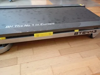 Cinta de correr BH BT6443, nueva !!!