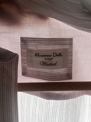 Camisa rosa de rayas