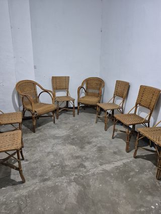 Set di 6 sedie e 2 poltrone in rattan