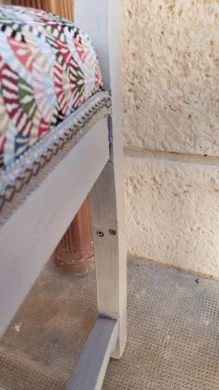 5 Sillas de Madera Maciza