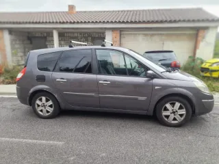 Renault Grand Scenic 2006