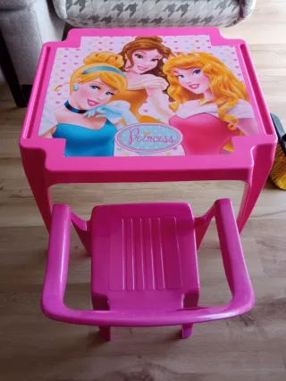 Mesa y Silla Princesas Disney