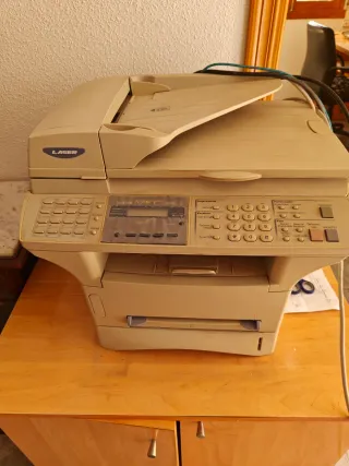 Impresora Multifunción Brother Láser