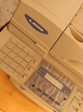 Impresora Multifunción Brother Láser