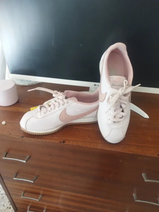 Nike Cortez Rosa Palo Talla 37