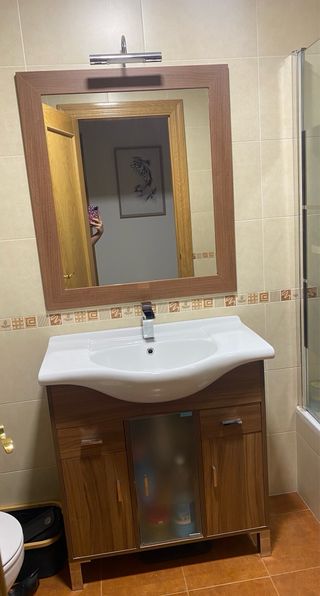 Mueble de baño madera y metal y espejo (80x90)