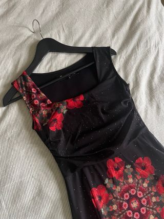 Vestido Desigual flores Talla S