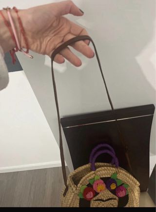 Bolso de rafia con diseño Frida Kahlo