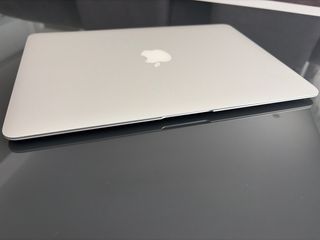 MacBook Air 13” i7 500GB Plata