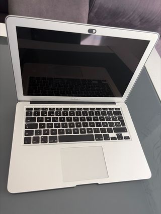 MacBook Air 13” i7 500GB Plata