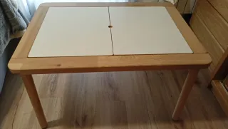 Mesa infantil Ikea madera y banco
