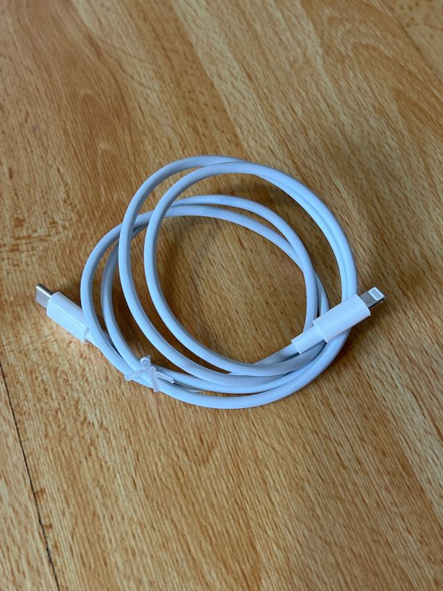 Cable USB-C a Lightning Blanco