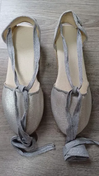 Espardeñas fallera plateadas