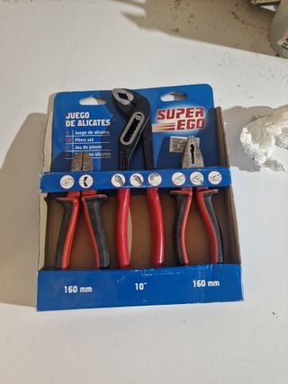 Juego de Alicates Super Ego