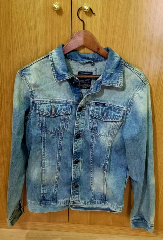 Cazadora vaquera Pull&Bear Talla M