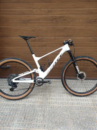 Bicicleta Scott Spark RC Pro