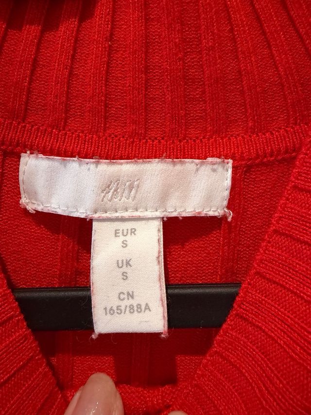 Vestido largo rojo de punto