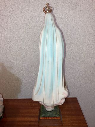 Virgen de Fátima con rosario