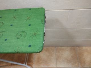 Tabla de Planchar Verde con Dibujos