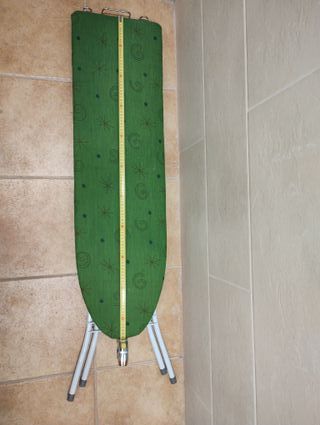 Tabla de Planchar Verde con Dibujos