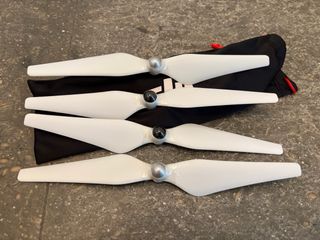 Dron DJI Phantom 3 Profesional + Extras