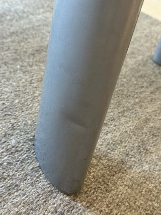 Mesa centro cristal y metal plateado