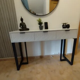Consola recibidor blanca y negra