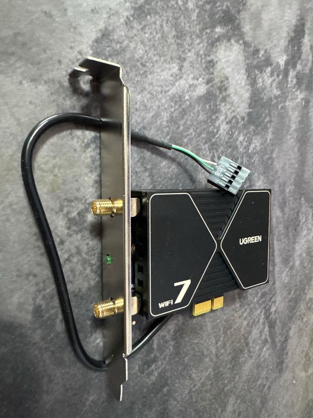 Tarjeta WiFi 7 UGREEN con Bluetooth