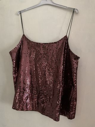 Top de tirantes con lentejuelas