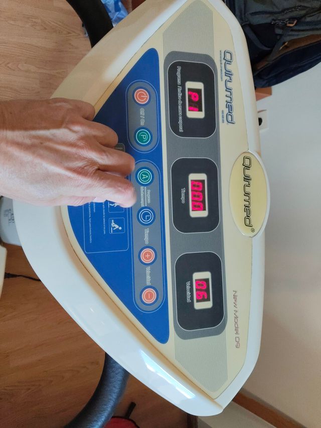 Plataforma vibratoria Quirumed