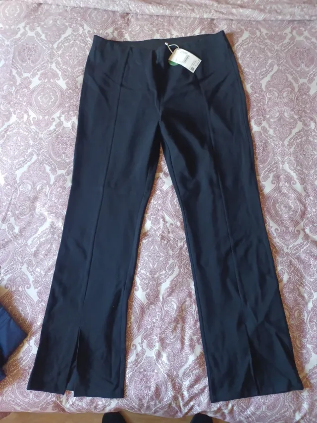 Pantalón negro talla 48