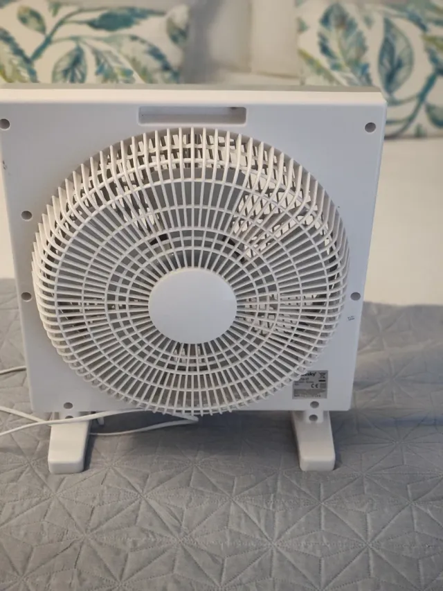 Ventilador Bluesky blanco y gris