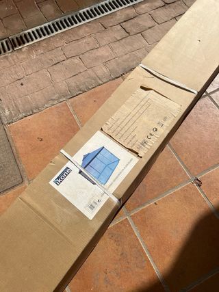 Cenador Ikone 300x300x290cm con 28 LEDs Solares