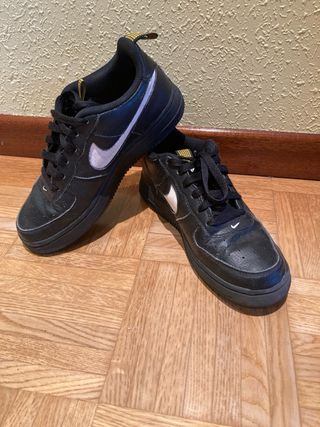 Nike Air Force 1 Negras Talla 38