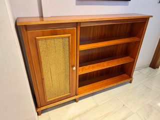 Aparador Madera y Ratán - Cubre Radiador (Detalle)