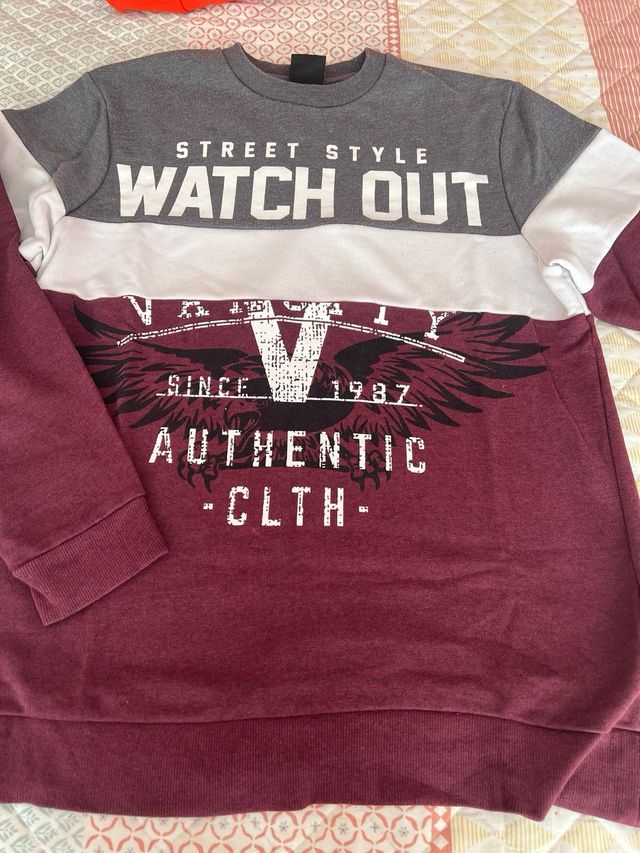 Sudadera ONE gris y blanca talla M