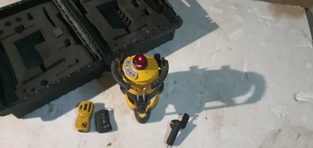 Nivel Láser Stabila Autonivelante