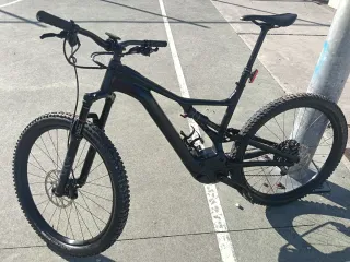 E-bike talla XL Specialiced turbo levo.
