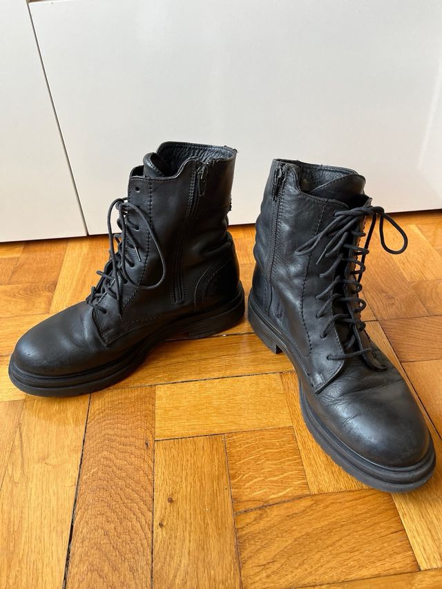 Botas Coronel Tapiocca de piel .