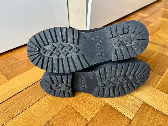 Botas Coronel Tapiocca de piel .