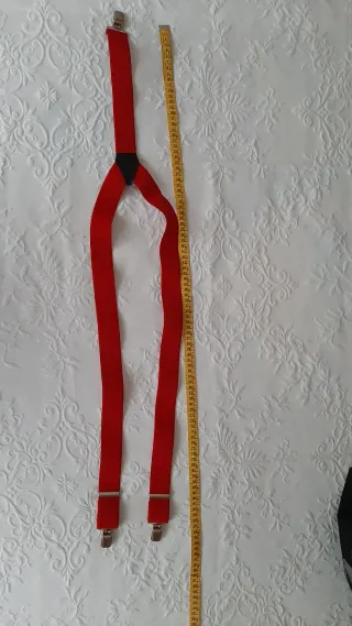 Bretelle rosse con clip