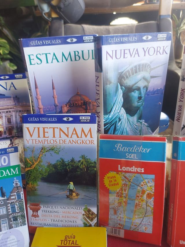 GUIAS DE VIAJES DEL MUNDO