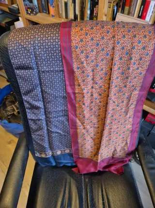 2 Pañuelos Seda Hombre Azul y Rojo