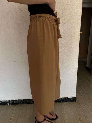 Pantalón ancho marrón M con lazo