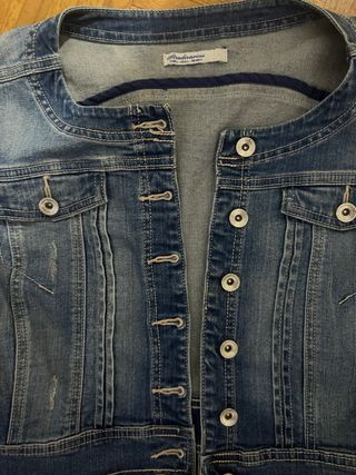 Chaqueta vaquera Stradivarius Talla M
