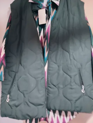 Conjunto Camisa y Chaleco Talla 44-52